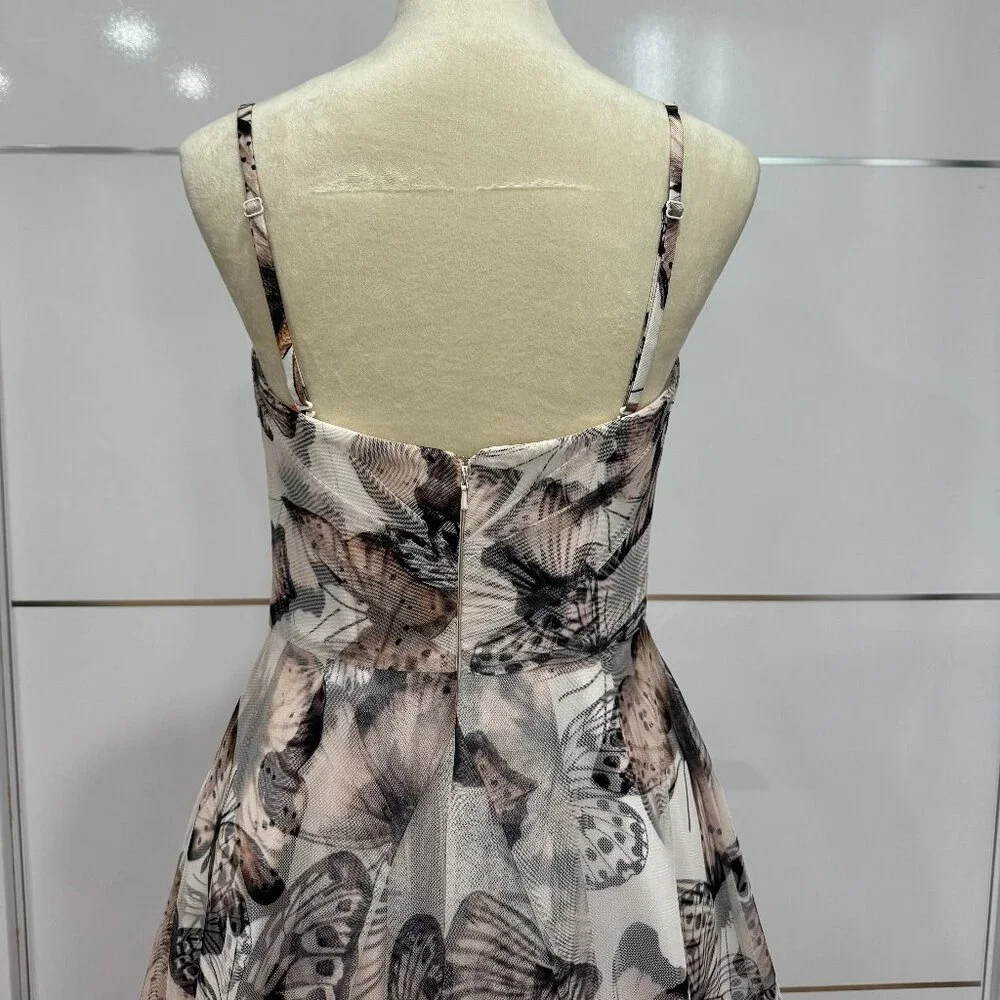 ML Monique Lhuillier, Size 10 - Picture 4 of 15